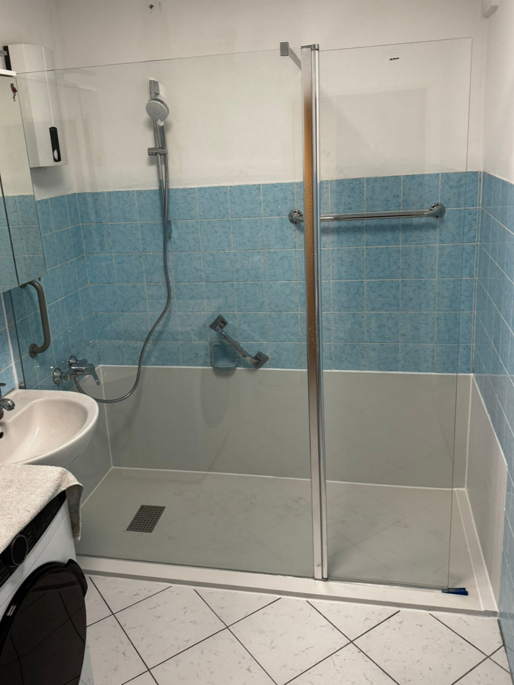 Nachher – barrierearme Dusche